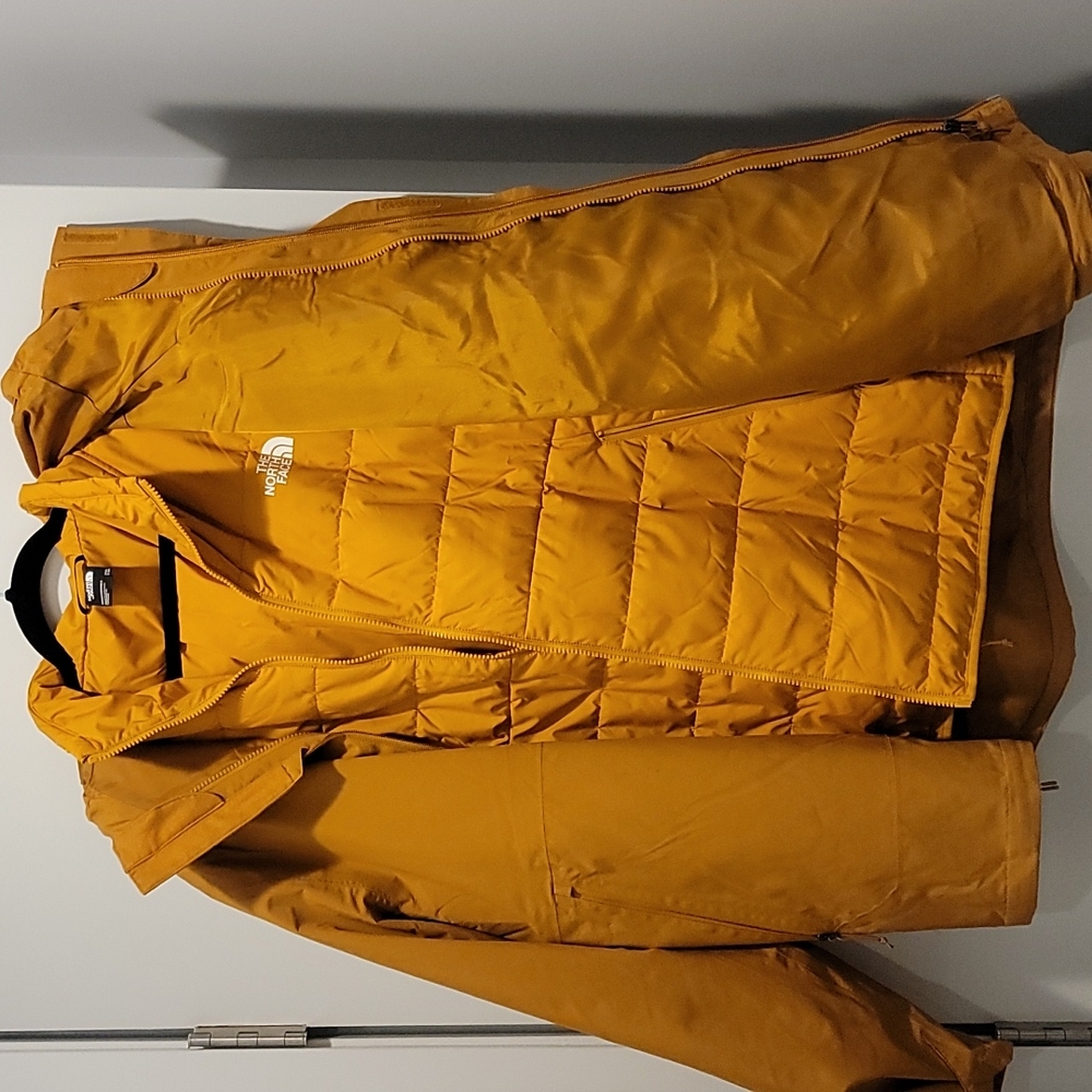 North Face 3 in 1 transition, zip in puffer with shell, NWOT